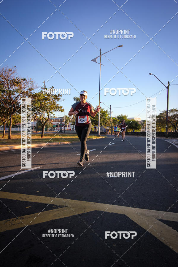 Buy your photos of the eventCorrida 8K Austa on Fotop