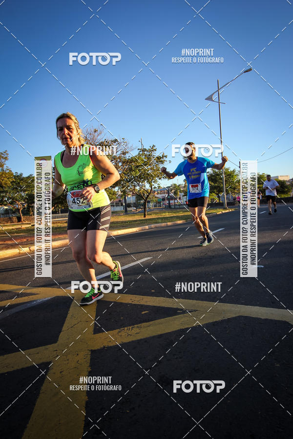 Buy your photos of the eventCorrida 8K Austa on Fotop