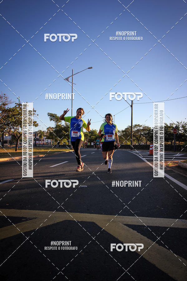 Buy your photos of the eventCorrida 8K Austa on Fotop
