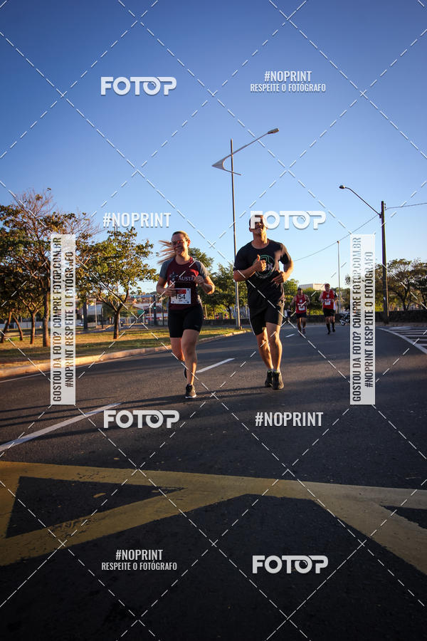 Buy your photos of the eventCorrida 8K Austa on Fotop