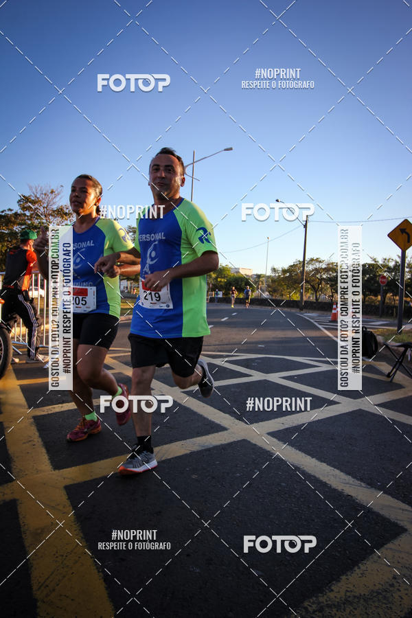 Buy your photos of the eventCorrida 8K Austa on Fotop
