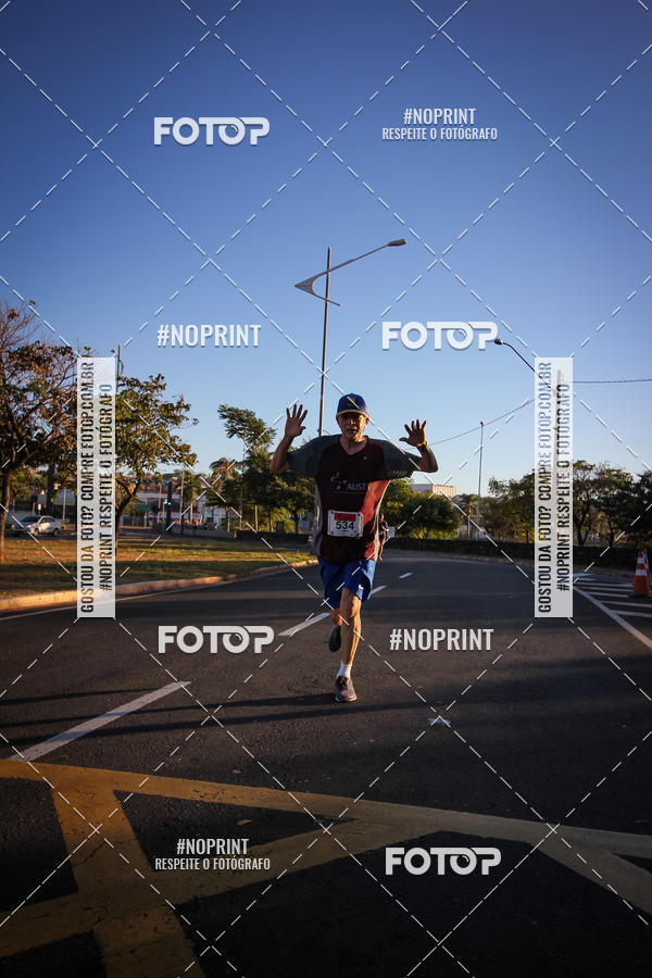 Buy your photos of the eventCorrida 8K Austa on Fotop
