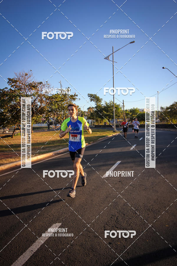 Buy your photos of the eventCorrida 8K Austa on Fotop