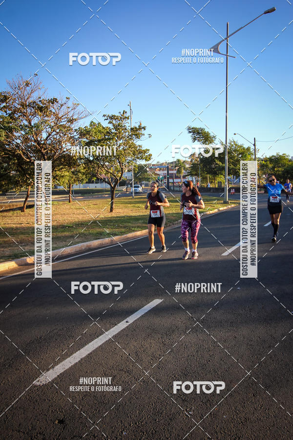 Buy your photos of the eventCorrida 8K Austa on Fotop
