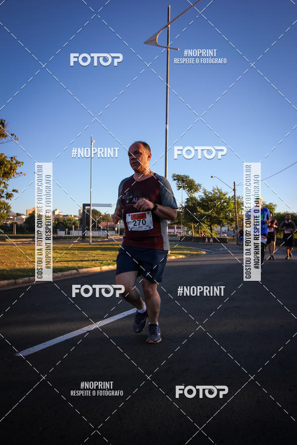 Buy your photos of the eventCorrida 8K Austa on Fotop