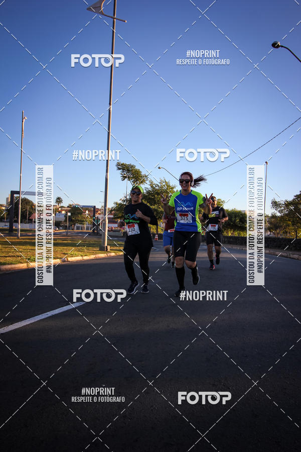 Buy your photos of the eventCorrida 8K Austa on Fotop