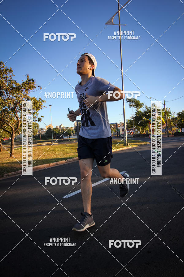 Buy your photos of the eventCorrida 8K Austa on Fotop