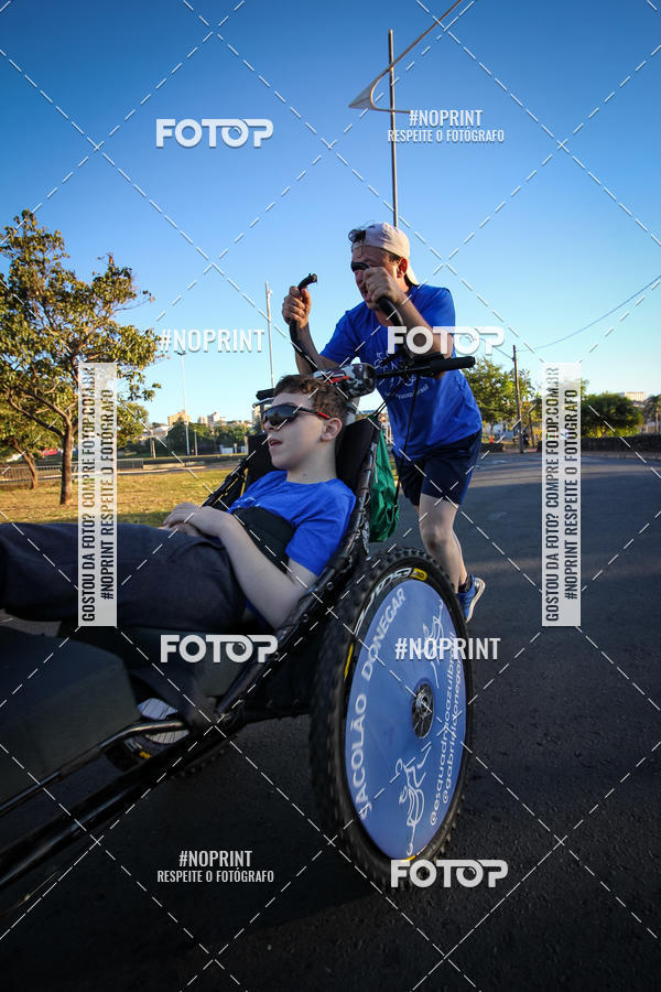 Buy your photos of the eventCorrida 8K Austa on Fotop
