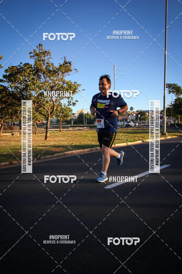 Buy your photos of the eventCorrida 8K Austa on Fotop