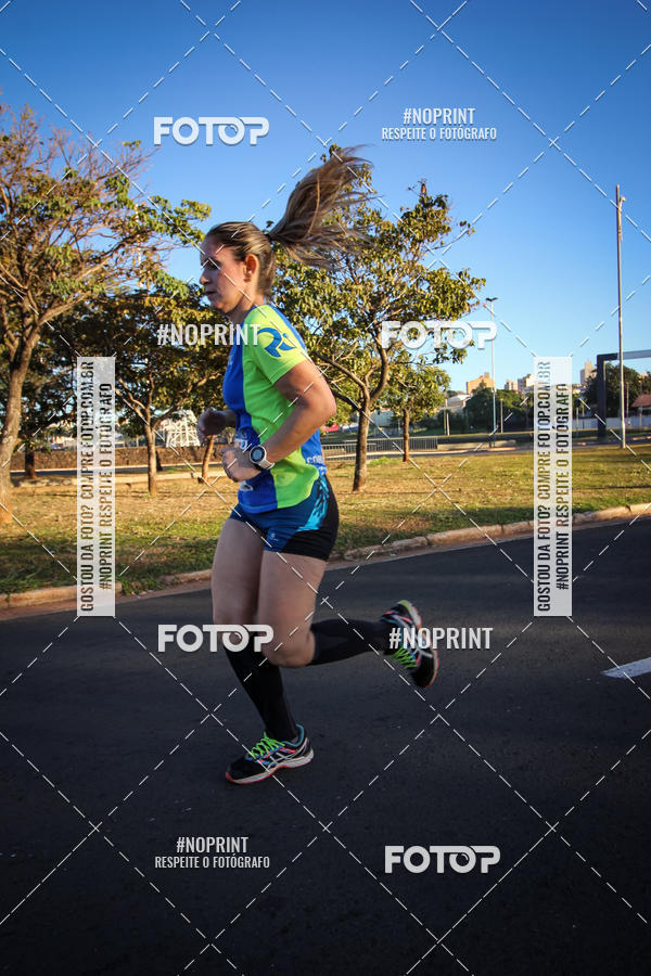 Buy your photos of the eventCorrida 8K Austa on Fotop