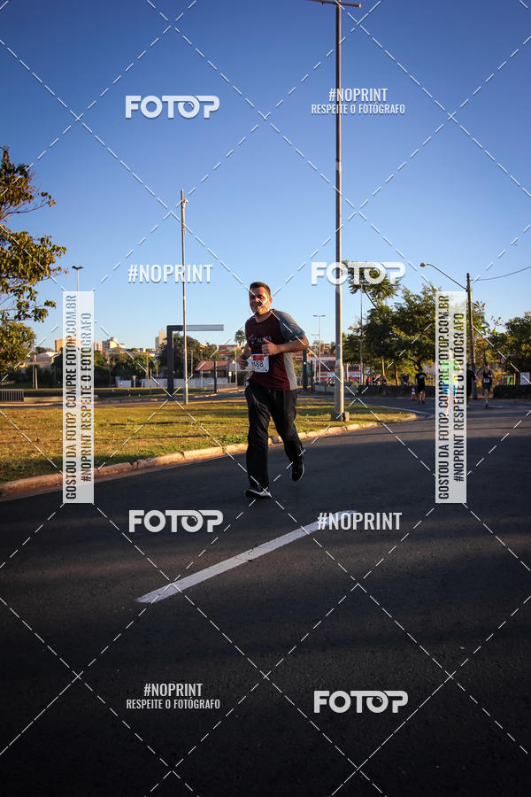 Buy your photos of the eventCorrida 8K Austa on Fotop
