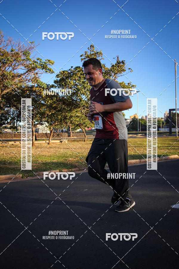 Buy your photos of the eventCorrida 8K Austa on Fotop