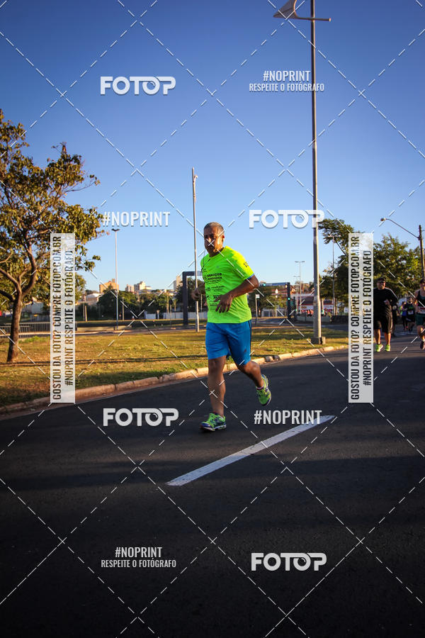 Buy your photos of the eventCorrida 8K Austa on Fotop