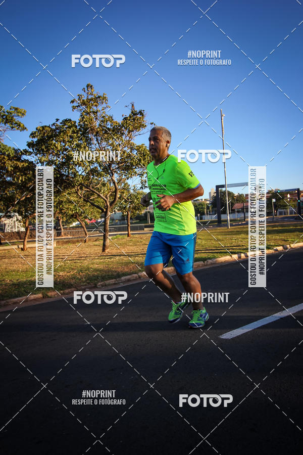 Buy your photos of the eventCorrida 8K Austa on Fotop