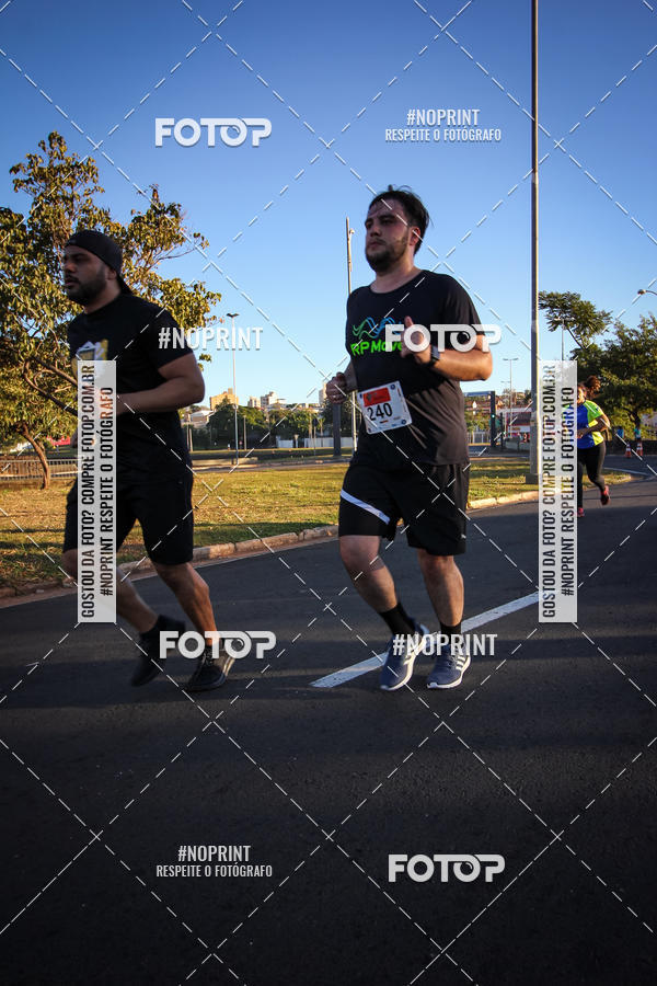 Buy your photos of the eventCorrida 8K Austa on Fotop