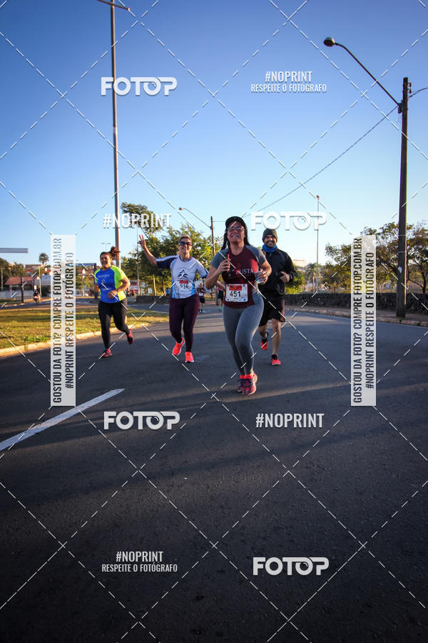Buy your photos of the eventCorrida 8K Austa on Fotop