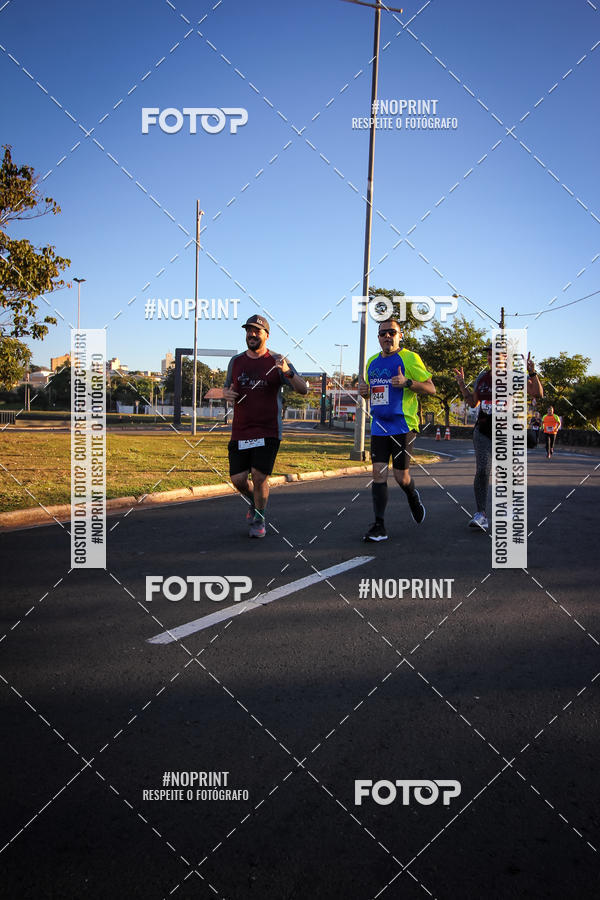 Buy your photos of the eventCorrida 8K Austa on Fotop