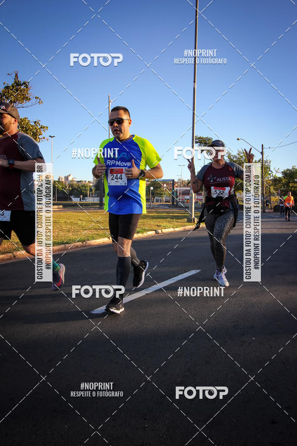 Buy your photos of the eventCorrida 8K Austa on Fotop