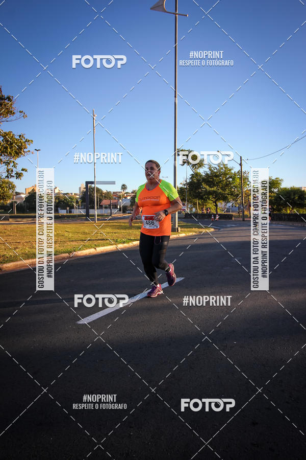 Buy your photos of the eventCorrida 8K Austa on Fotop