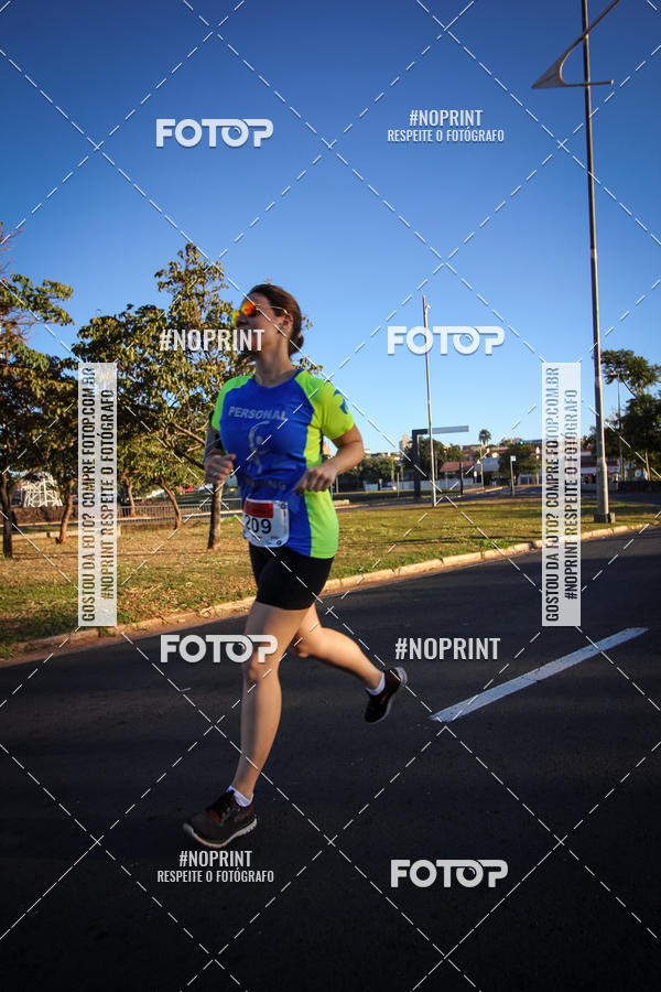Buy your photos of the eventCorrida 8K Austa on Fotop