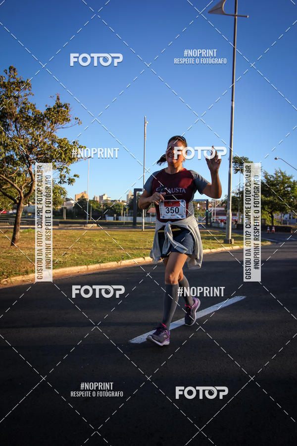 Buy your photos of the eventCorrida 8K Austa on Fotop