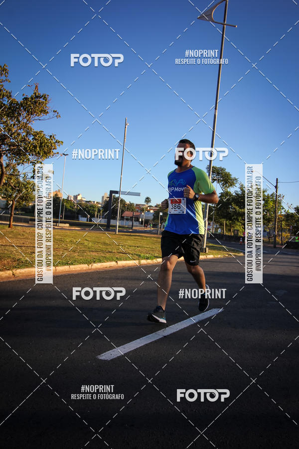 Buy your photos of the eventCorrida 8K Austa on Fotop
