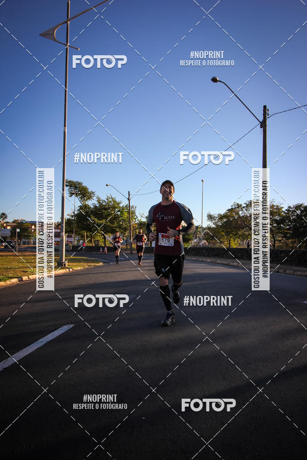 Buy your photos of the eventCorrida 8K Austa on Fotop