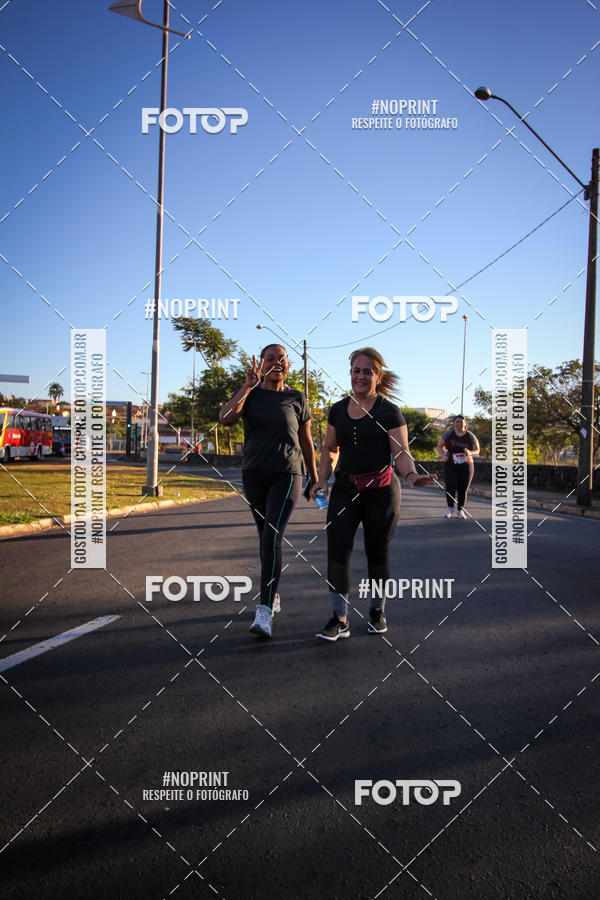 Buy your photos of the eventCorrida 8K Austa on Fotop