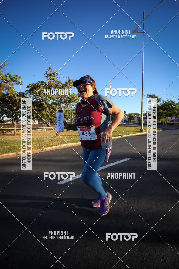 Buy your photos of the eventCorrida 8K Austa on Fotop