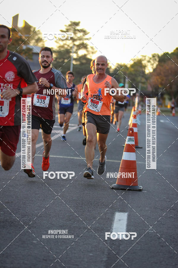 Buy your photos of the eventCorrida 8K Austa on Fotop