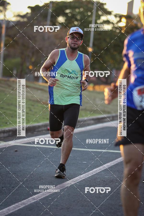 Buy your photos of the eventCorrida 8K Austa on Fotop