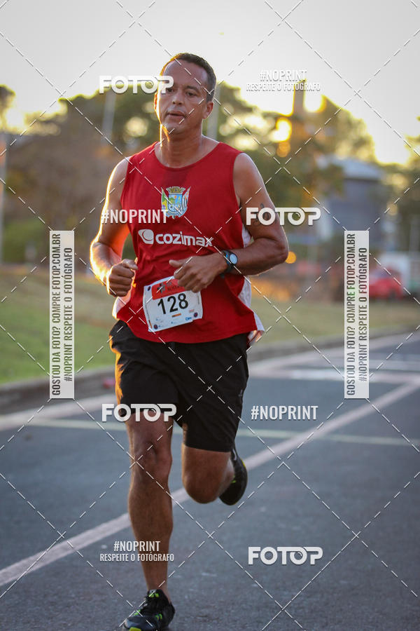 Buy your photos of the eventCorrida 8K Austa on Fotop