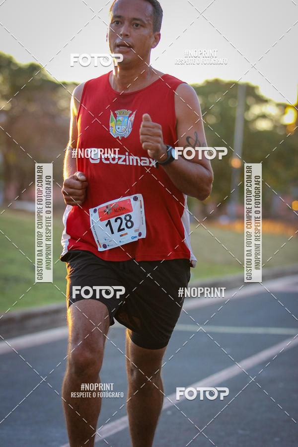 Buy your photos of the eventCorrida 8K Austa on Fotop