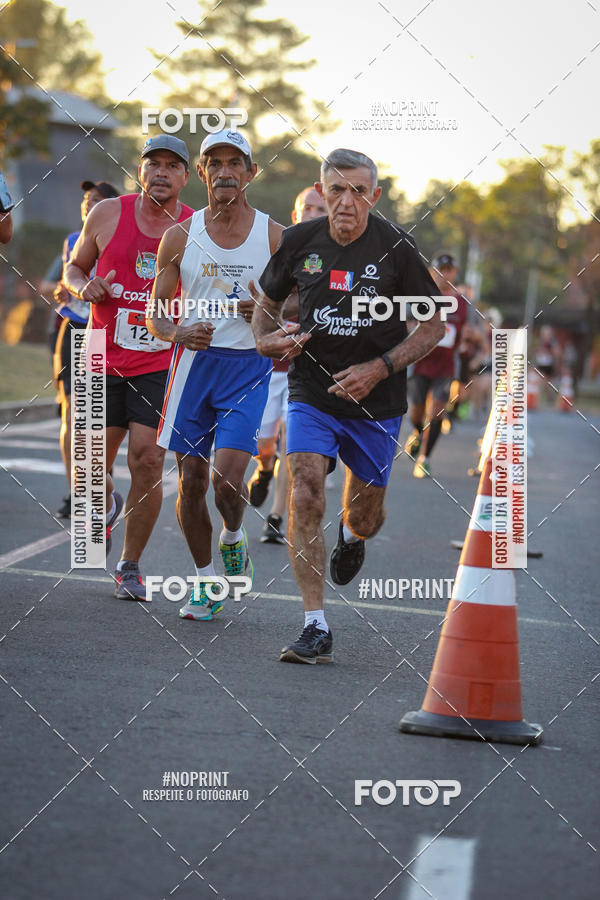 Buy your photos of the eventCorrida 8K Austa on Fotop