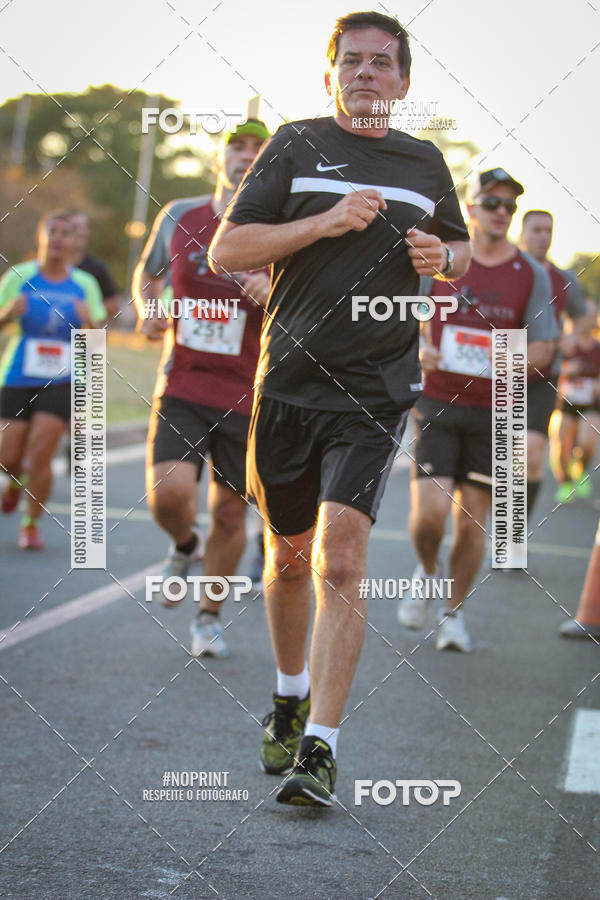 Buy your photos of the eventCorrida 8K Austa on Fotop
