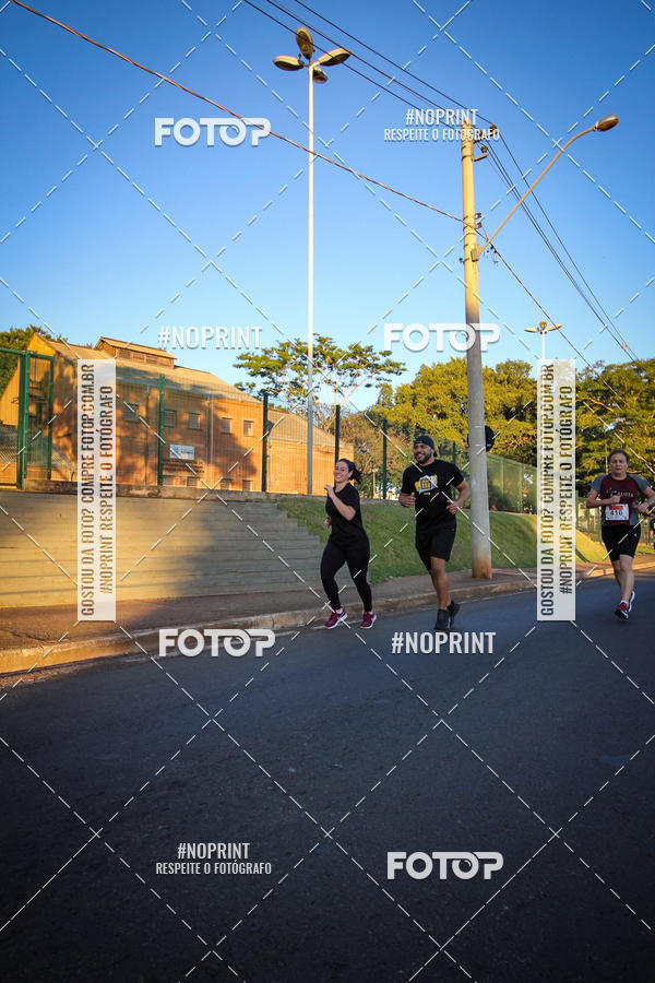 Buy your photos of the eventCorrida 8K Austa on Fotop
