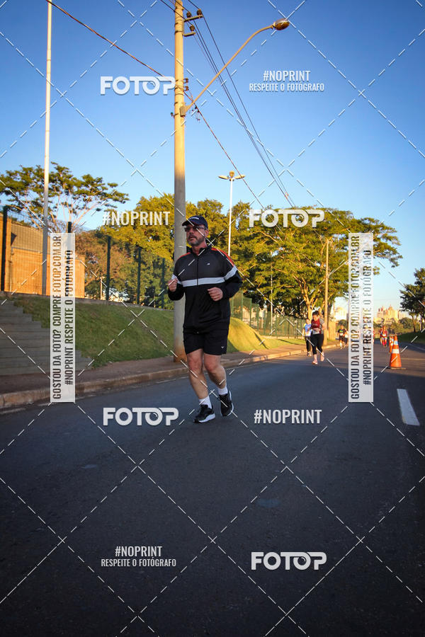 Buy your photos of the eventCorrida 8K Austa on Fotop