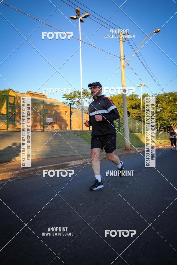 Buy your photos of the eventCorrida 8K Austa on Fotop