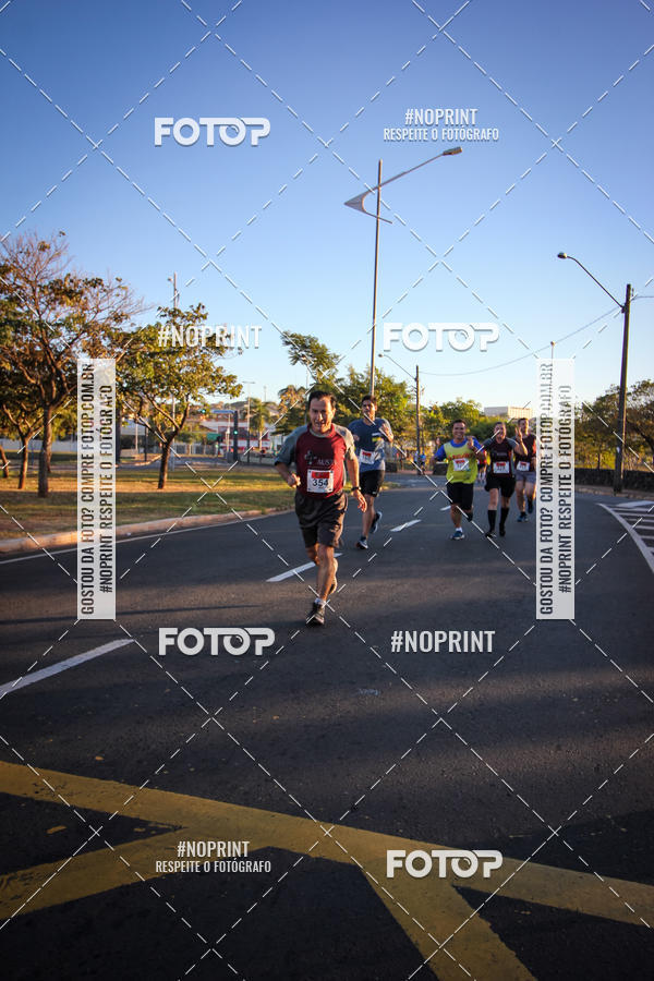 Buy your photos of the eventCorrida 8K Austa on Fotop