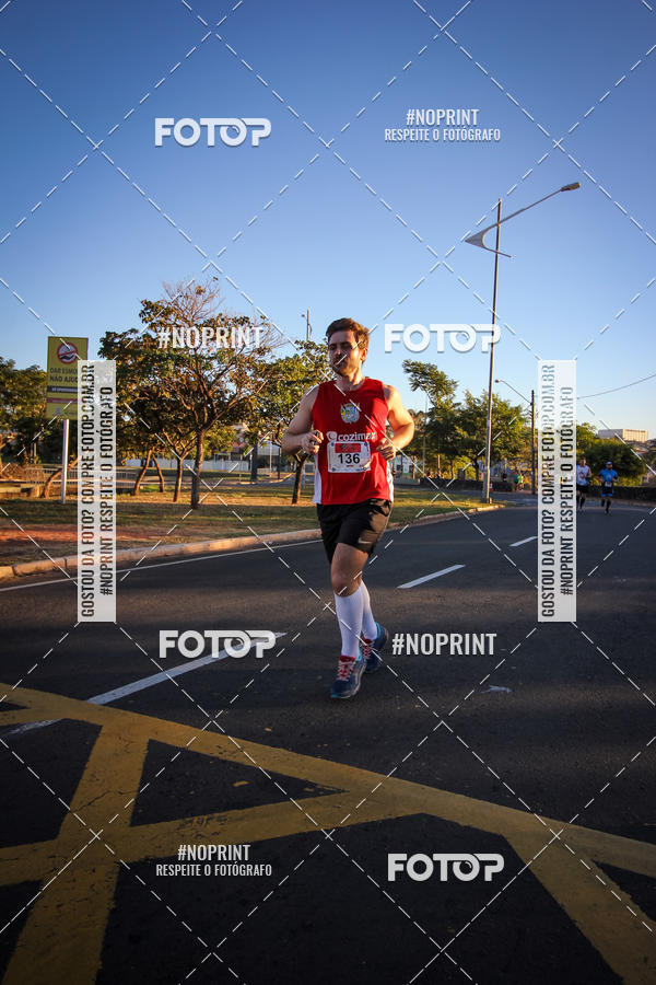 Buy your photos of the eventCorrida 8K Austa on Fotop