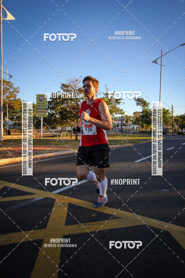 Buy your photos of the eventCorrida 8K Austa on Fotop