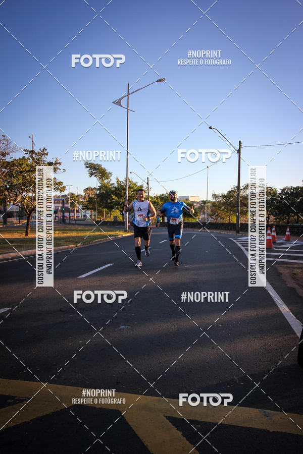 Buy your photos of the eventCorrida 8K Austa on Fotop