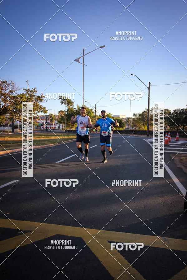 Buy your photos of the eventCorrida 8K Austa on Fotop