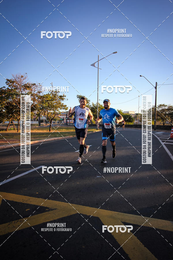 Buy your photos of the eventCorrida 8K Austa on Fotop