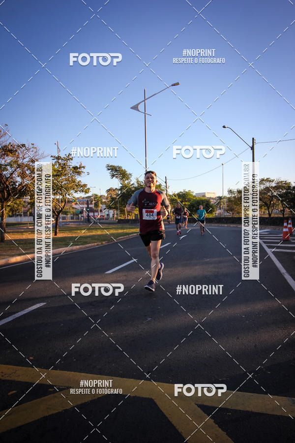 Buy your photos of the eventCorrida 8K Austa on Fotop