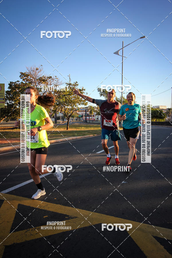 Buy your photos of the eventCorrida 8K Austa on Fotop