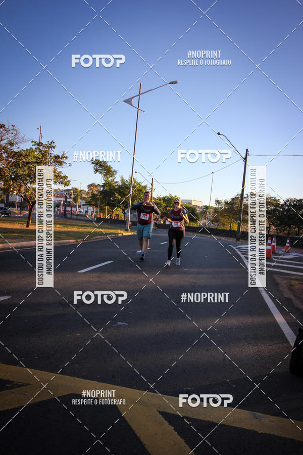 Buy your photos of the eventCorrida 8K Austa on Fotop