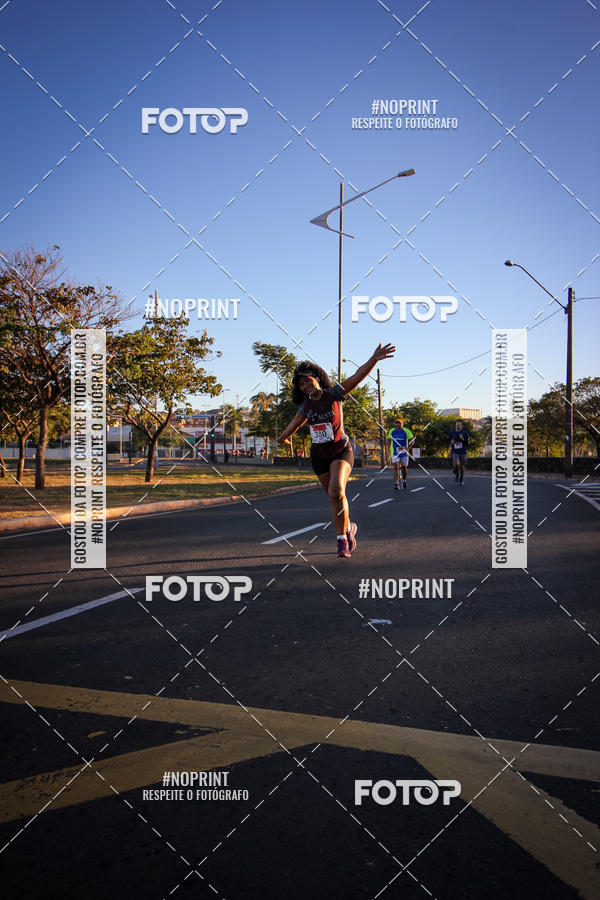 Buy your photos of the eventCorrida 8K Austa on Fotop