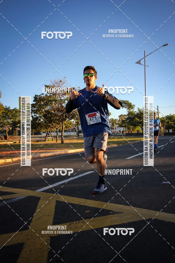 Buy your photos of the eventCorrida 8K Austa on Fotop