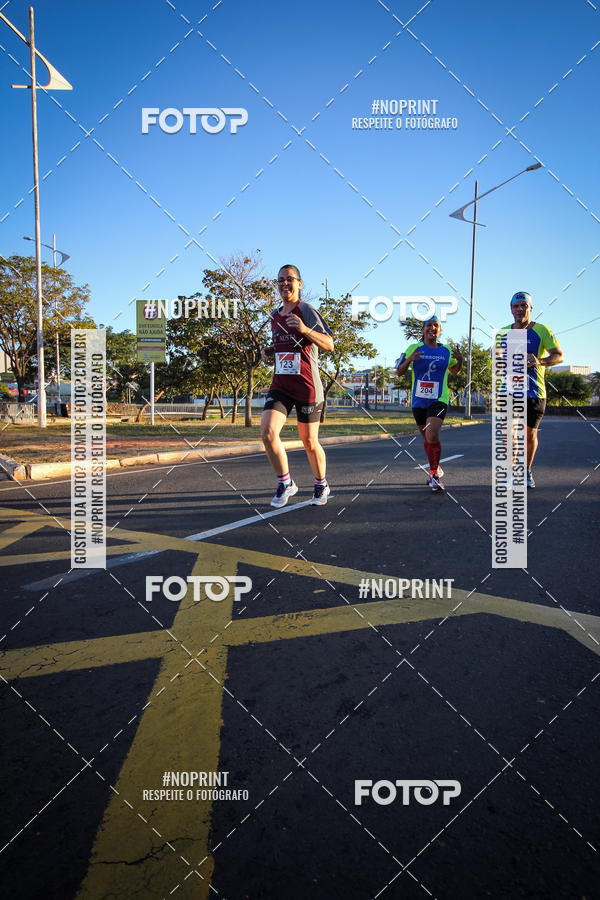 Buy your photos of the eventCorrida 8K Austa on Fotop
